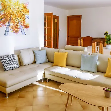 Mimosas Villa *