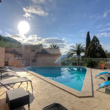 Mimosas Villa *